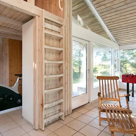 Charming Retreat - By Traum *